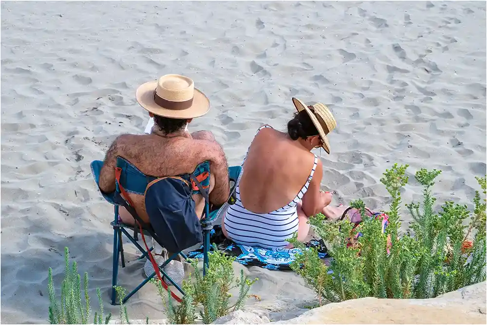 Ste Marie de la mer Couple aux chapeaux Ste Marie de la mer Couple aux chapeaux