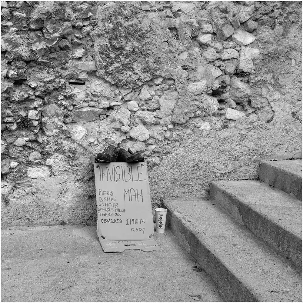 Photo de rue en noir et blanc - Nice homme invisible DSCF7049B_Nice