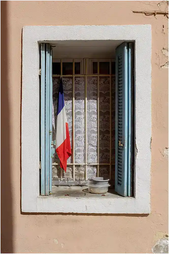 Photo de rue - Martigues Martigues_DSCF5625