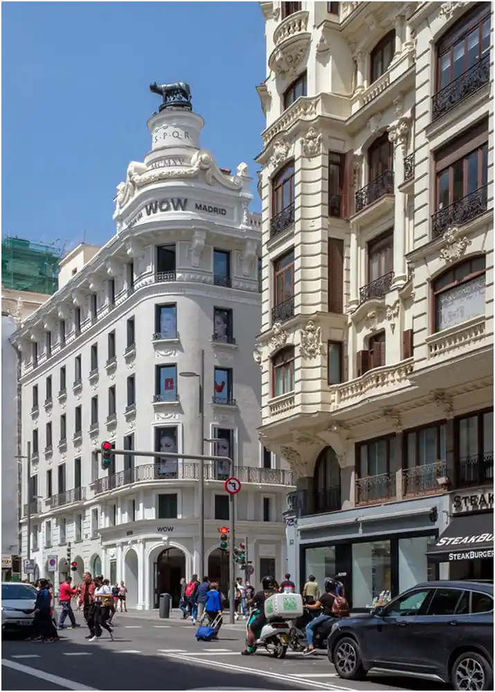 Jour4-Madrid_Gran_Via_DSCF7245-1