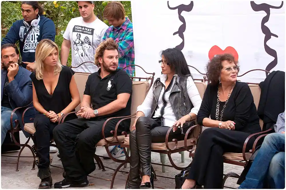 Conférence de presse à Avignon – Michael Youn et Claudia Cardinale