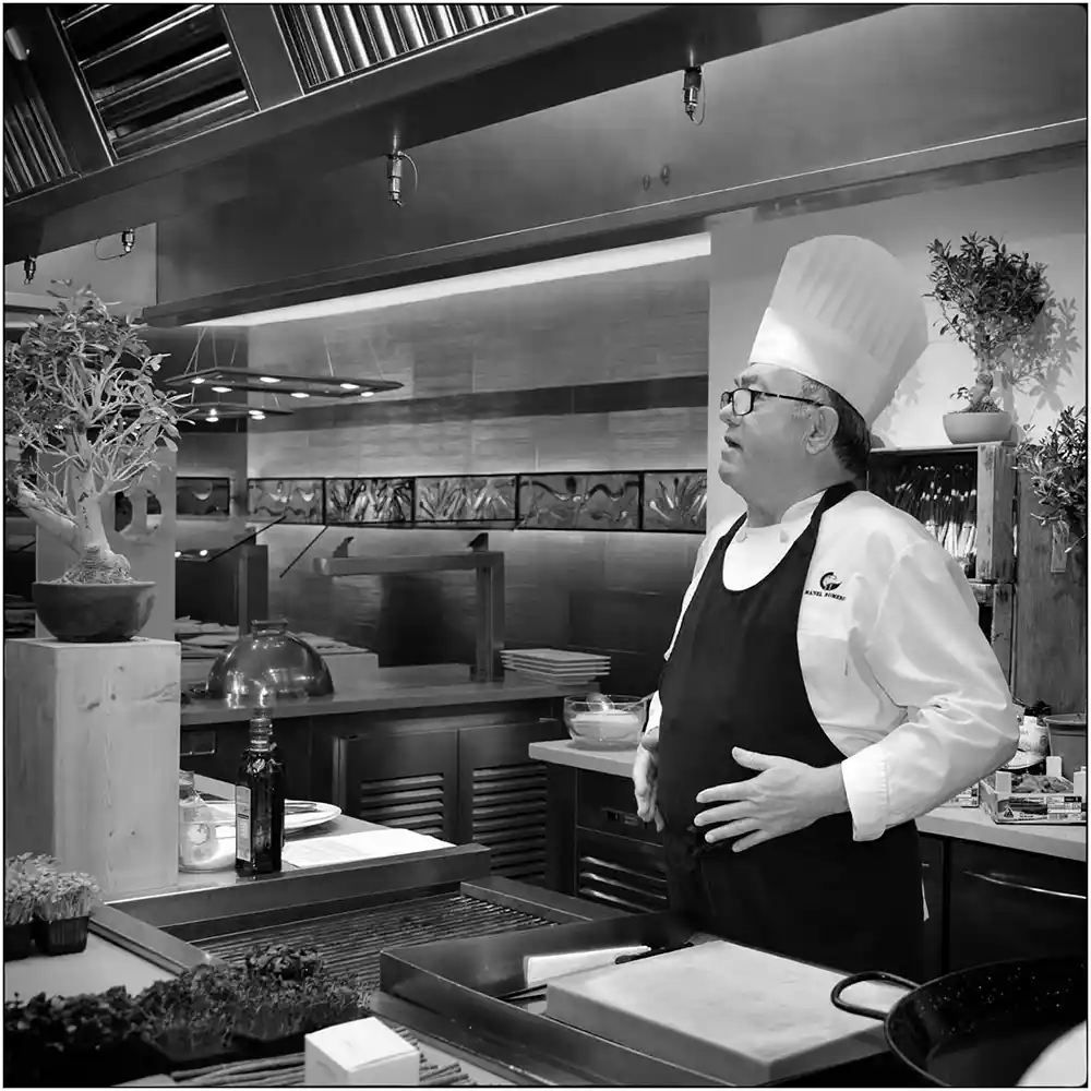Reportage pour l&rsquo;Olympic Hôtel lloret de Mar. Chez cuisinier au travail