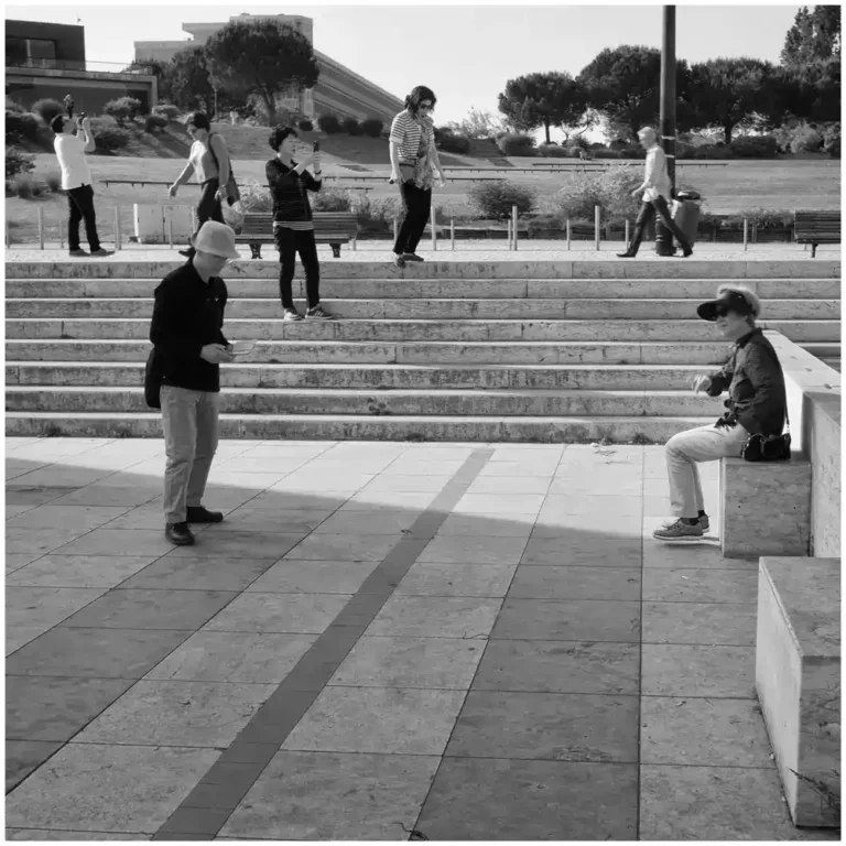 Touristes asiatiques  à Lisbonne. 