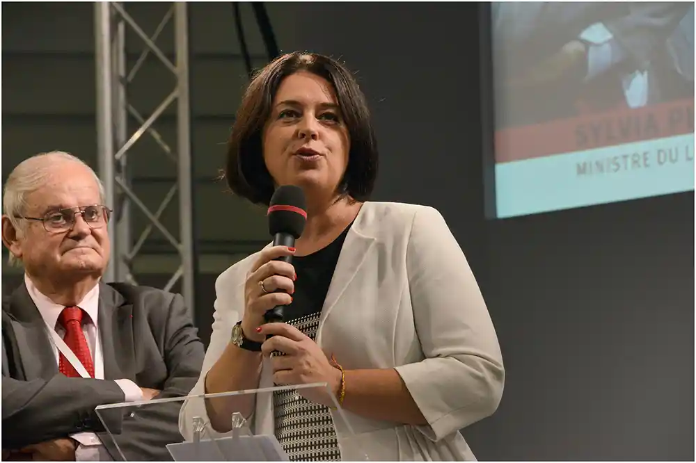 Sylvia Pinel ministre du logement Hollande – Congrès national des HLM