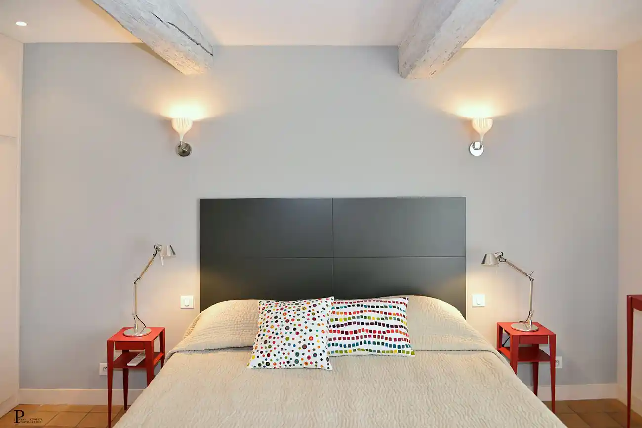 Détail d'une chambre, location et chambre d'hôte