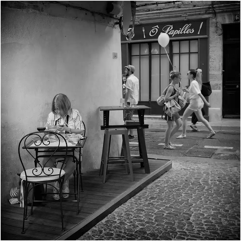 Festival d'Avignon photographe de rue - Solitude