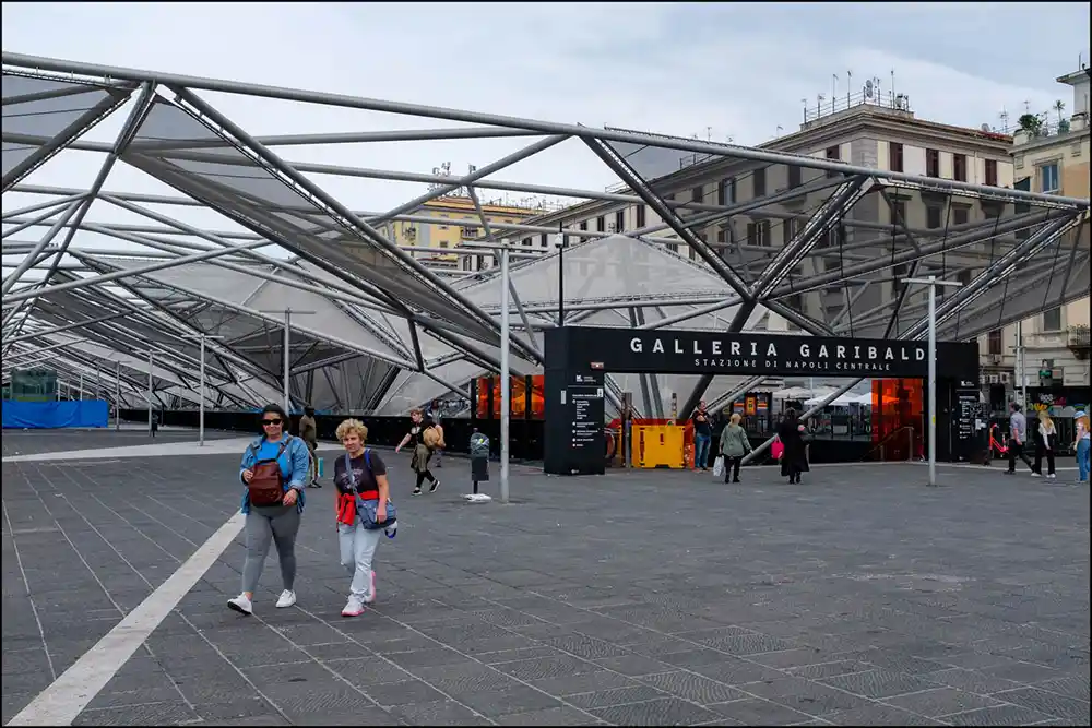 Naples_Garibaldi_DSCF7468