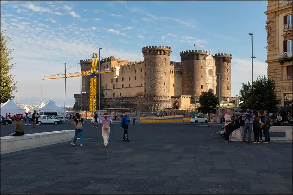 Naples_port_DSCF7437